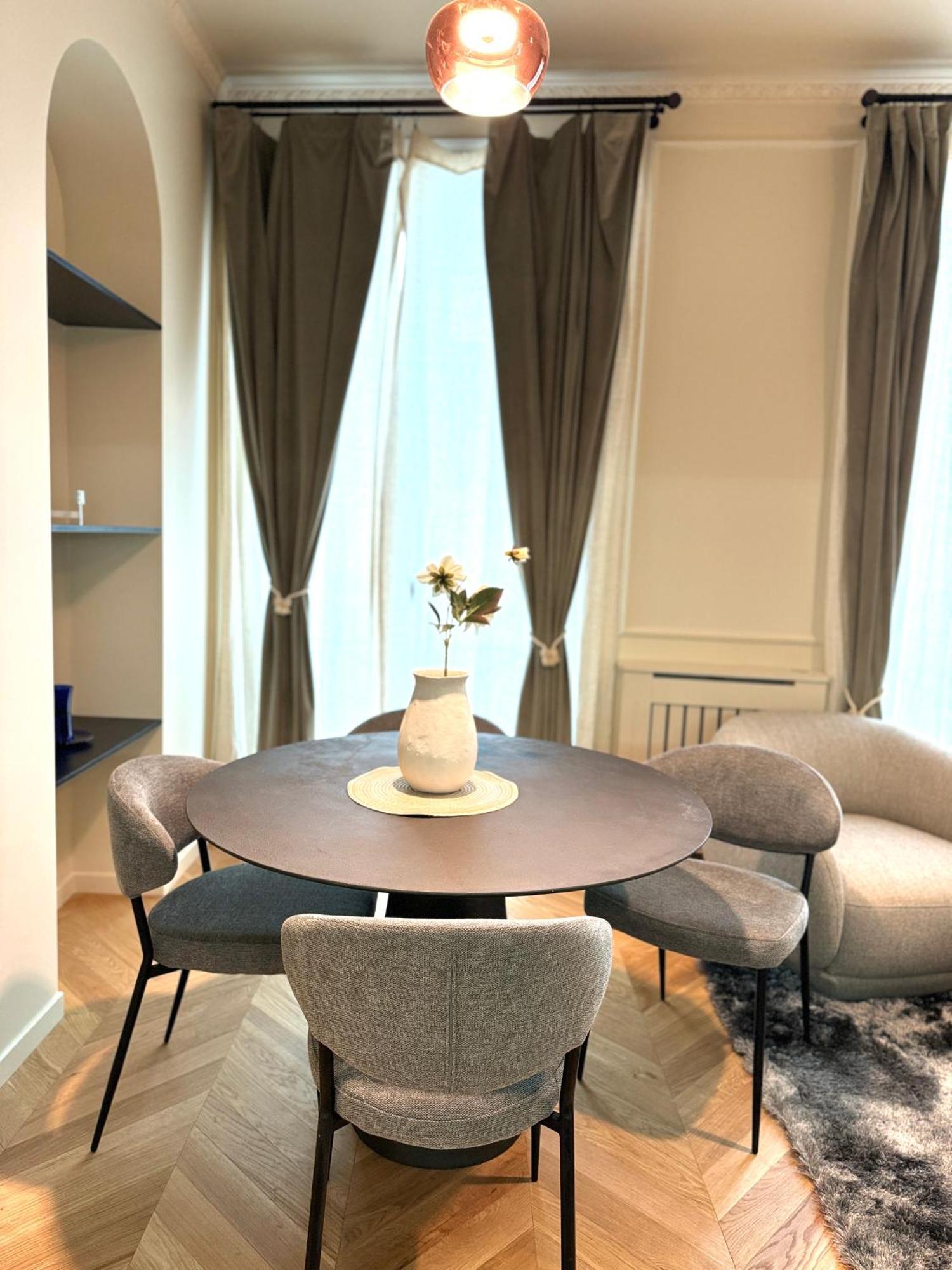 Luxurious Loft Near Opera Paris
