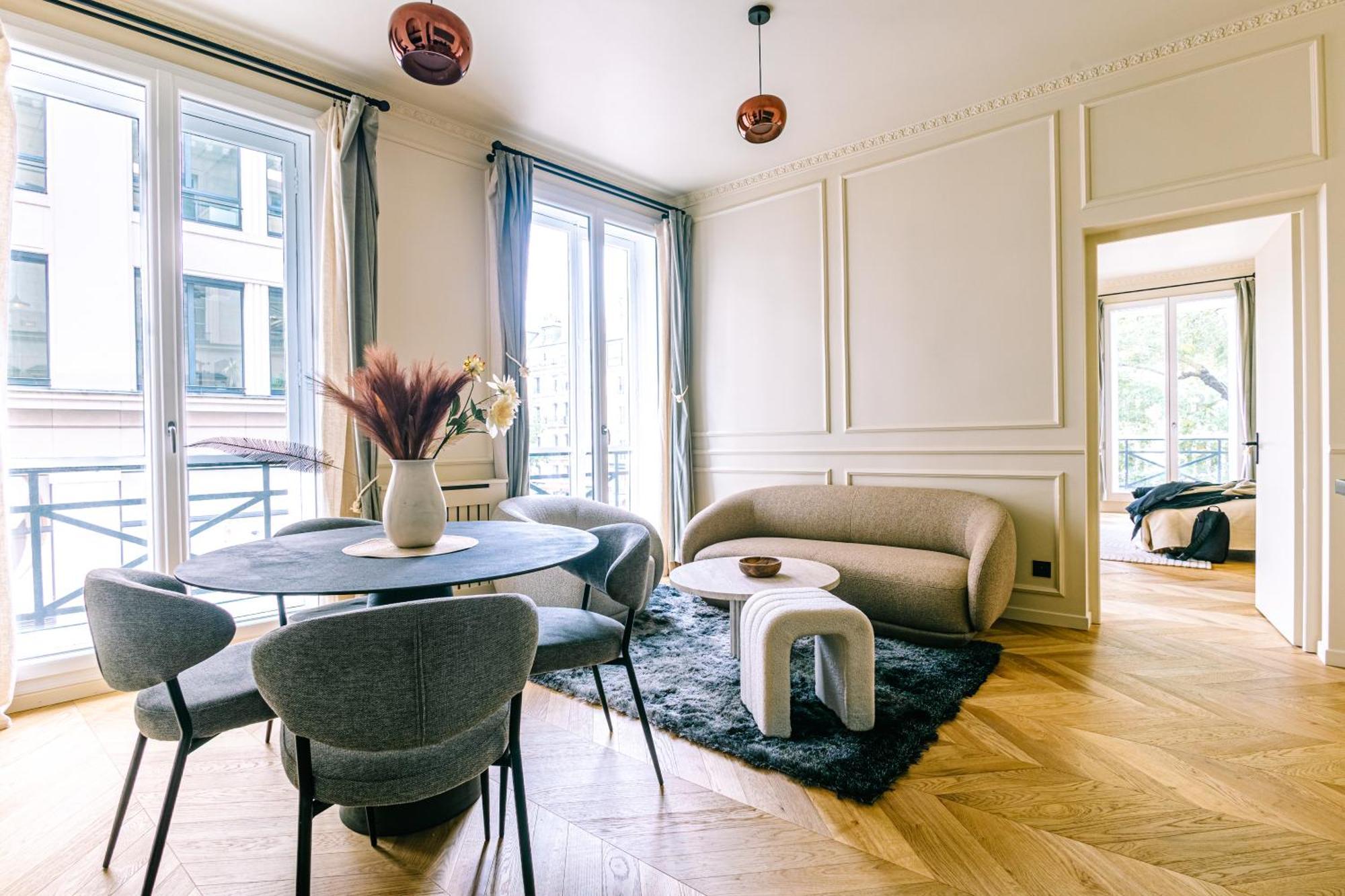 Apartment Luxurious Loft Near Opera